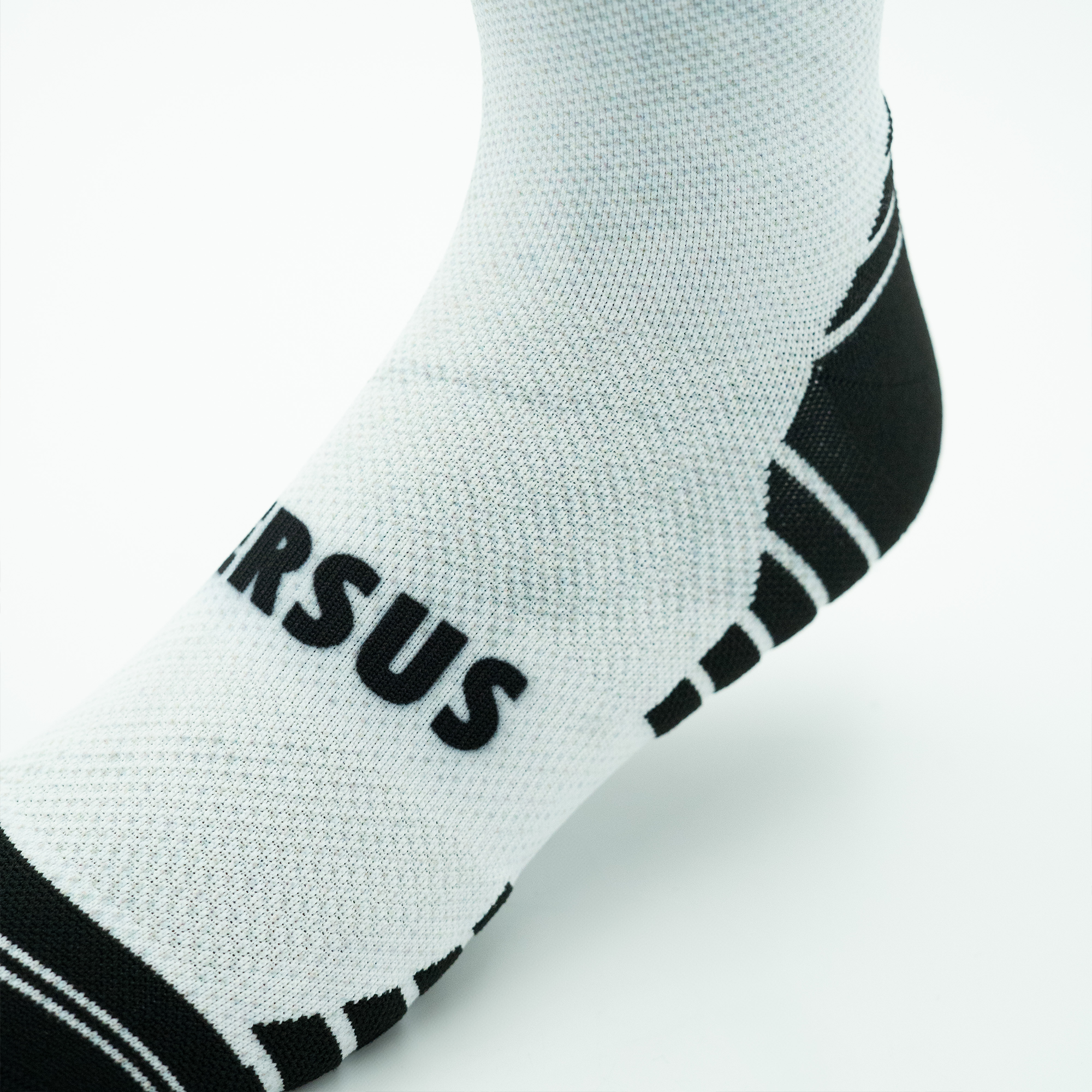 RUN White Active Crew Socks