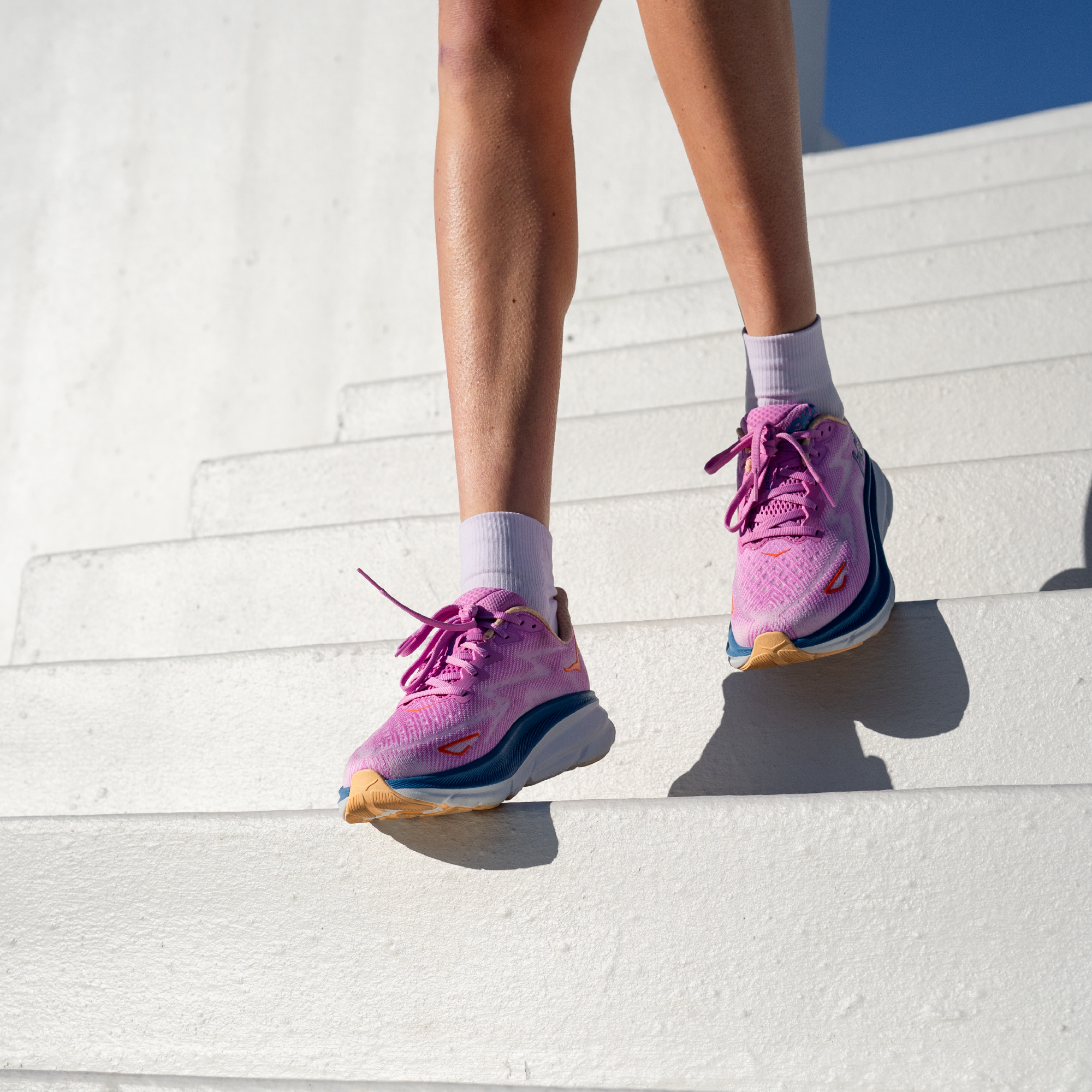 Lilac Running Quarter Socks