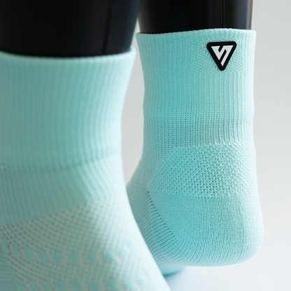 Mint Running Quarter Socks